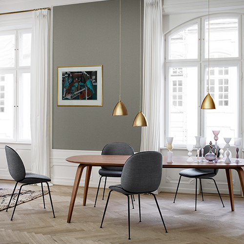 Beetle dining chair conic base Gubi